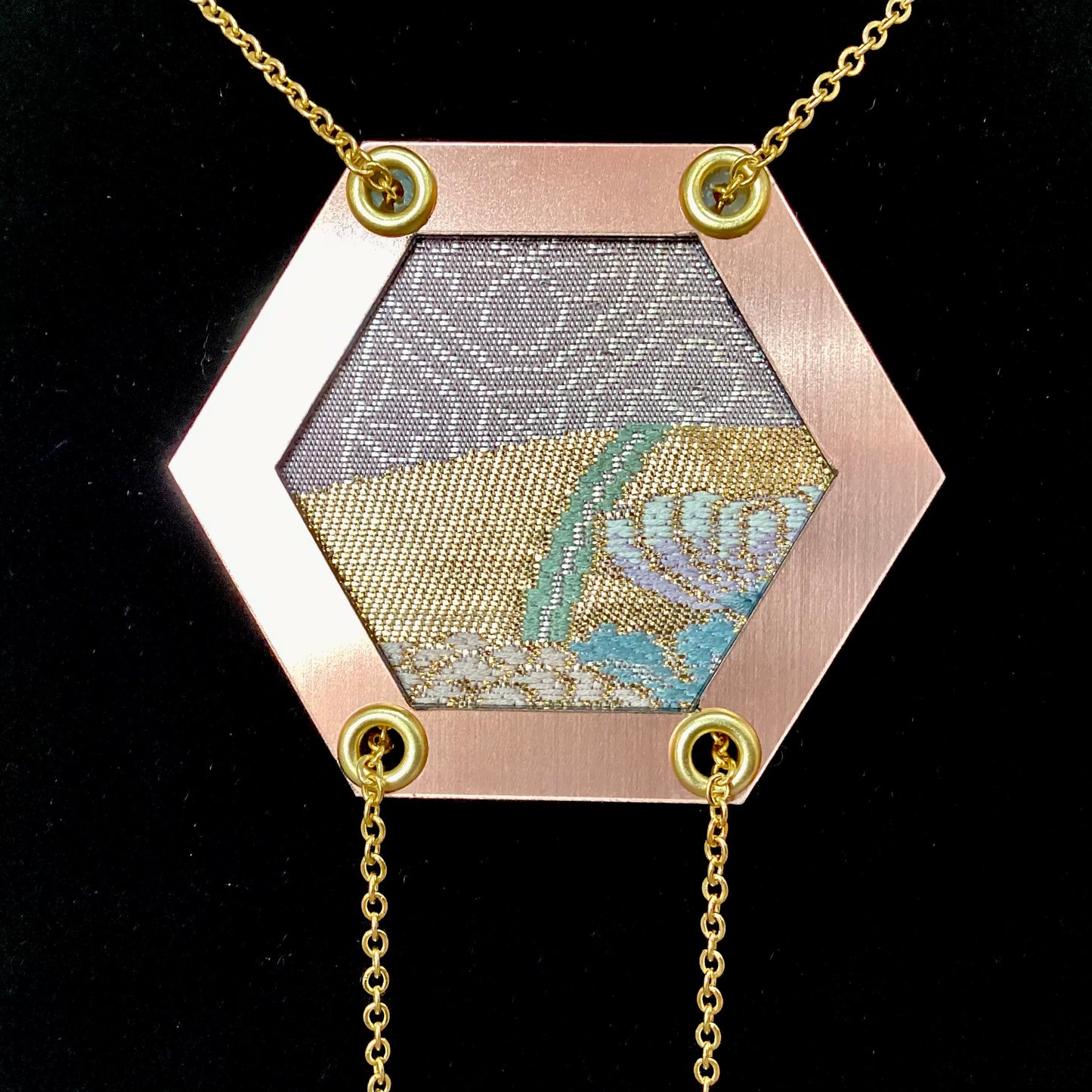 Abi-K Statement Necklace ‘Kyoto Blush’ 2/2
