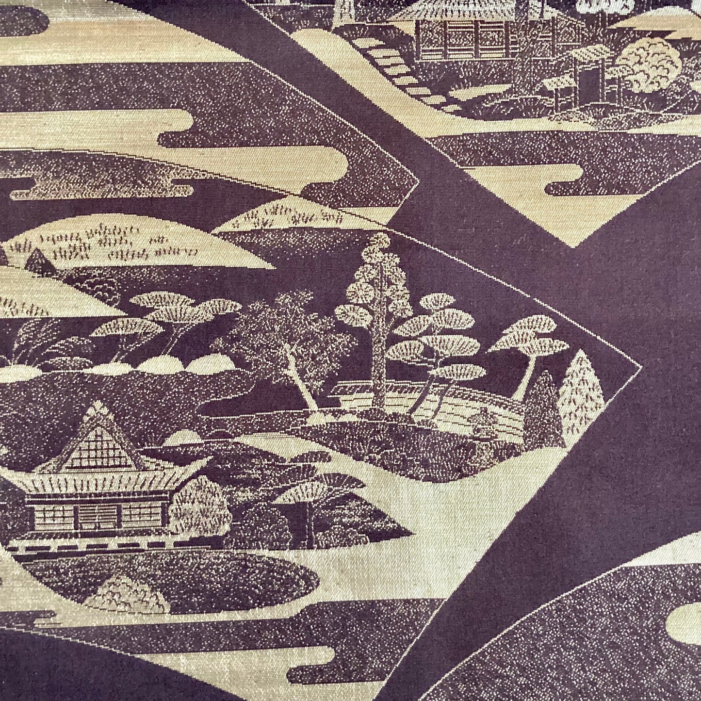 Abi-K Runner ‘Twilight Garden’
