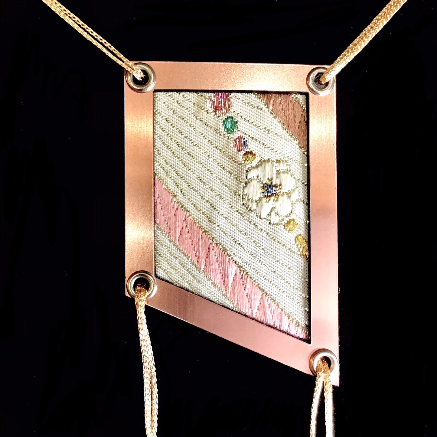 Abi-K Statement Necklace ‘Pretty Pink’