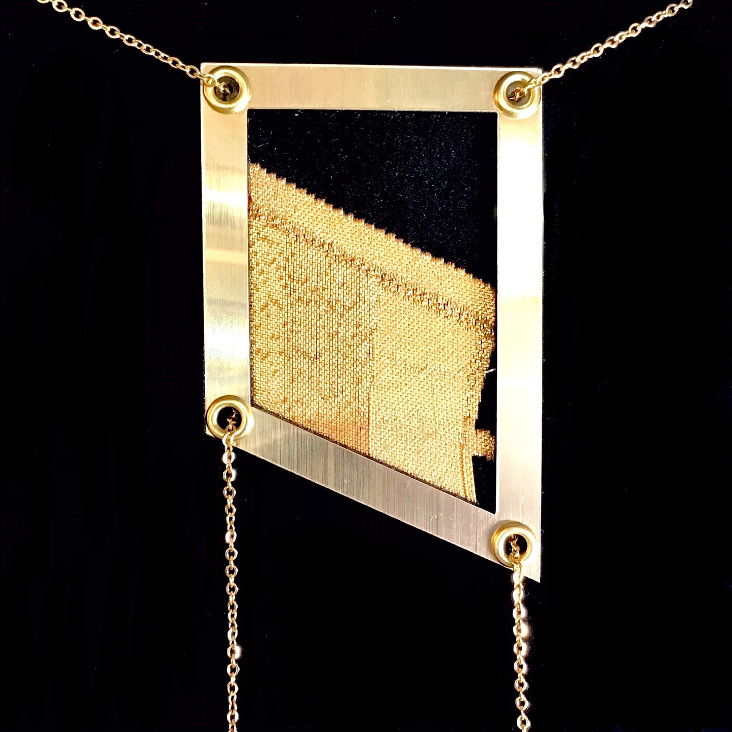 Abi-K Statement Necklace ‘Golden Fan’
