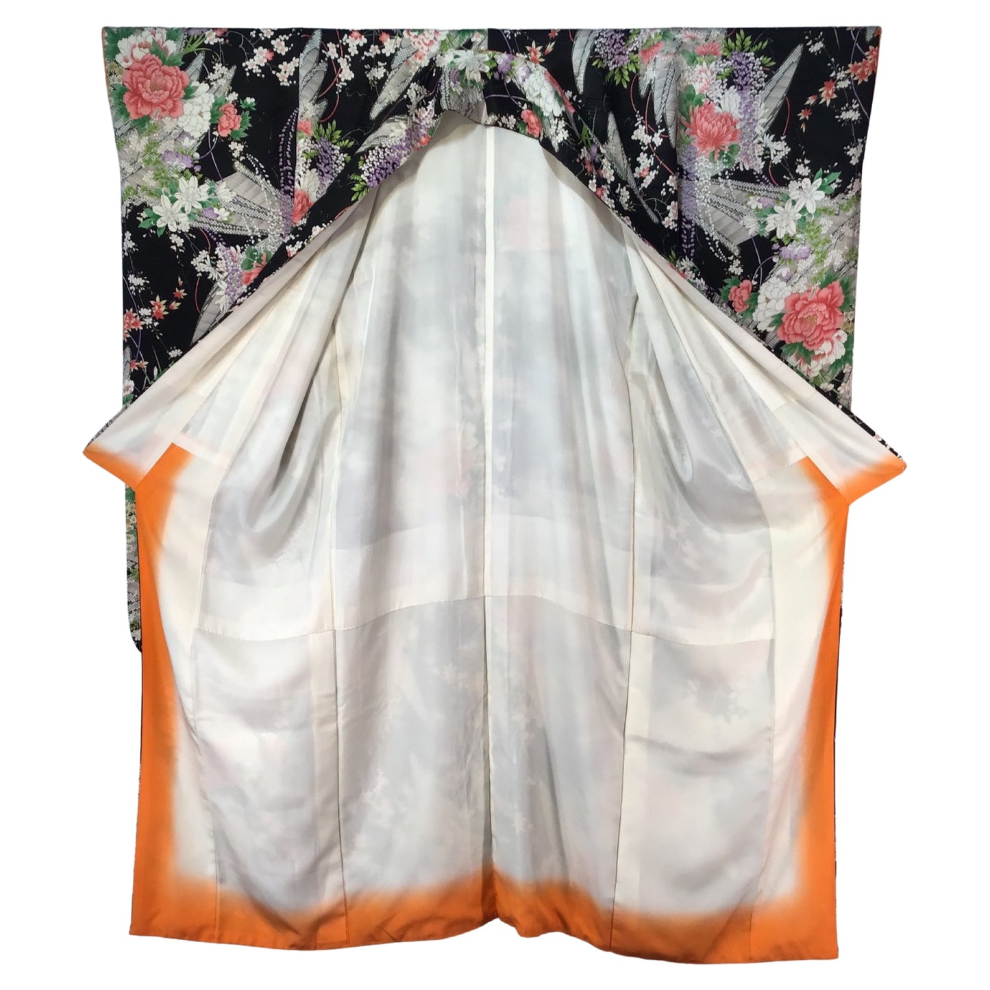 Vintage Kimono ’Black With Wisteria Furisode’