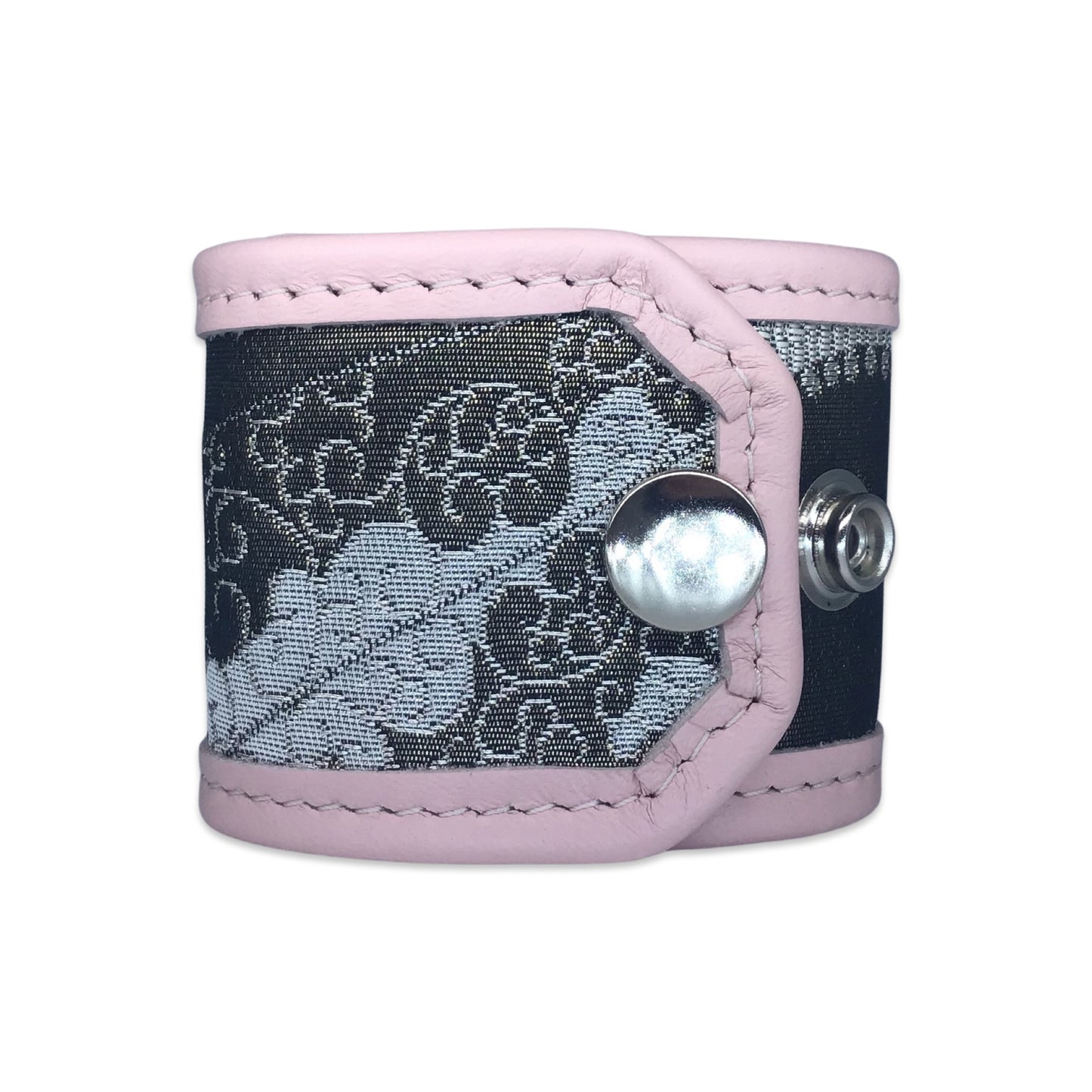 Abi-K Cuff ‘Costume Drama’ 2/2