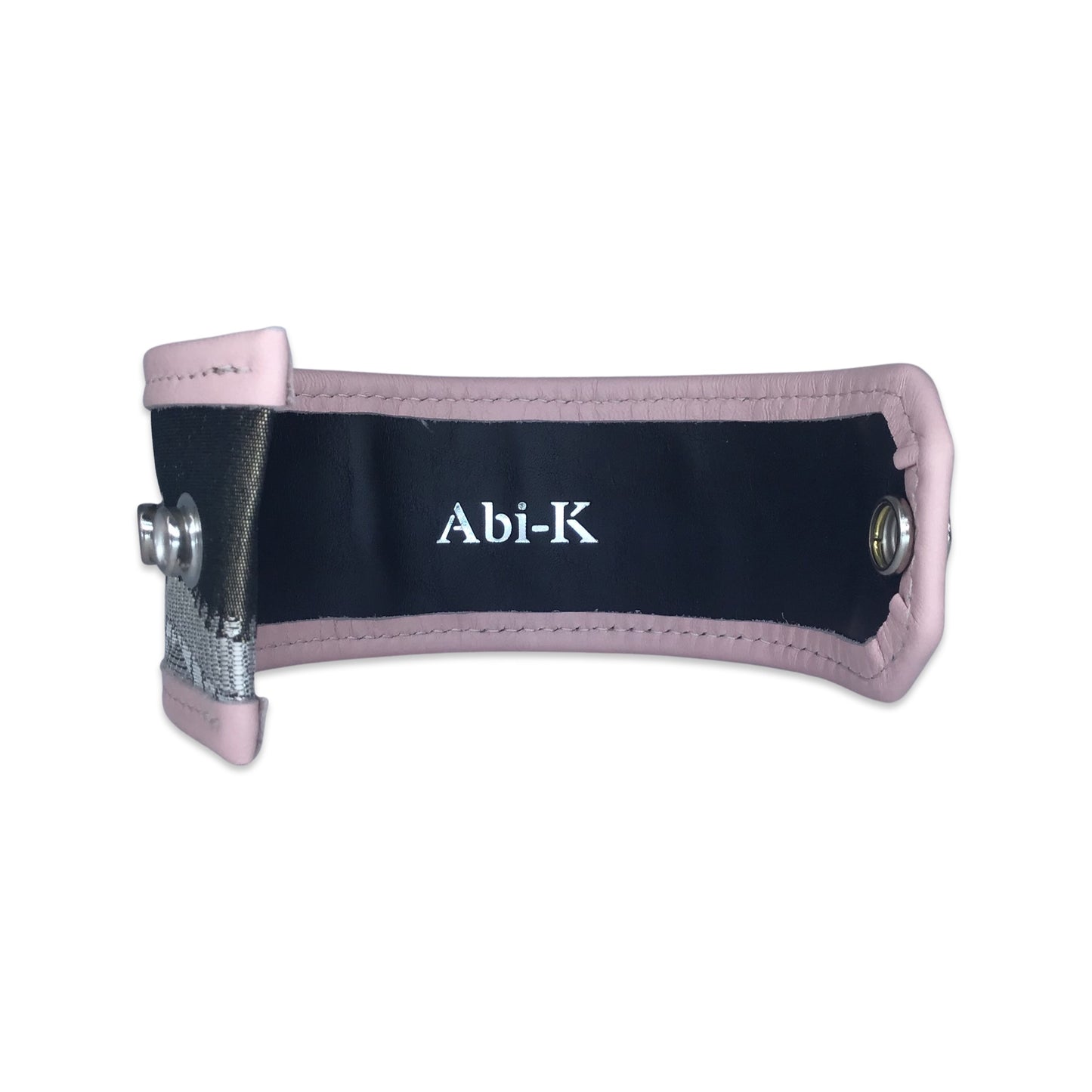 Abi-K Cuff ‘Costume Drama’ 2/2