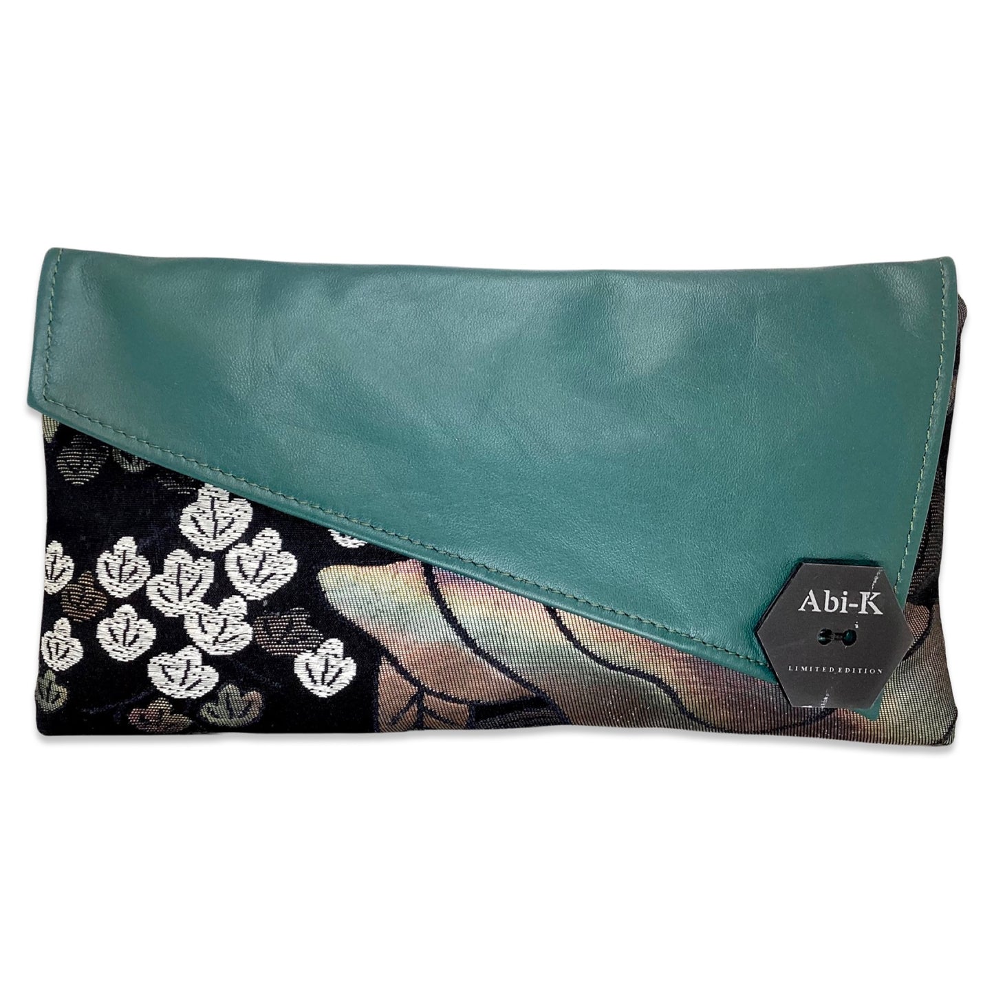 Anna Clutch ‘’Subtle Serenity’ 1/2