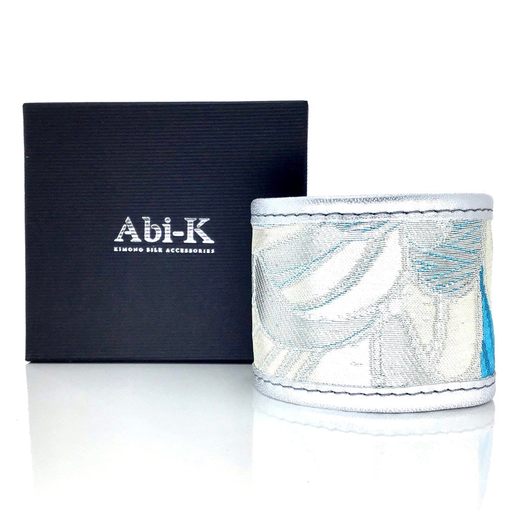 Abi-K Cuff ‘Sky Blue’