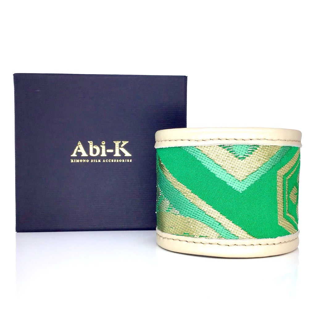 Abi-K Cuff ‘Green Kikko’ 2/2