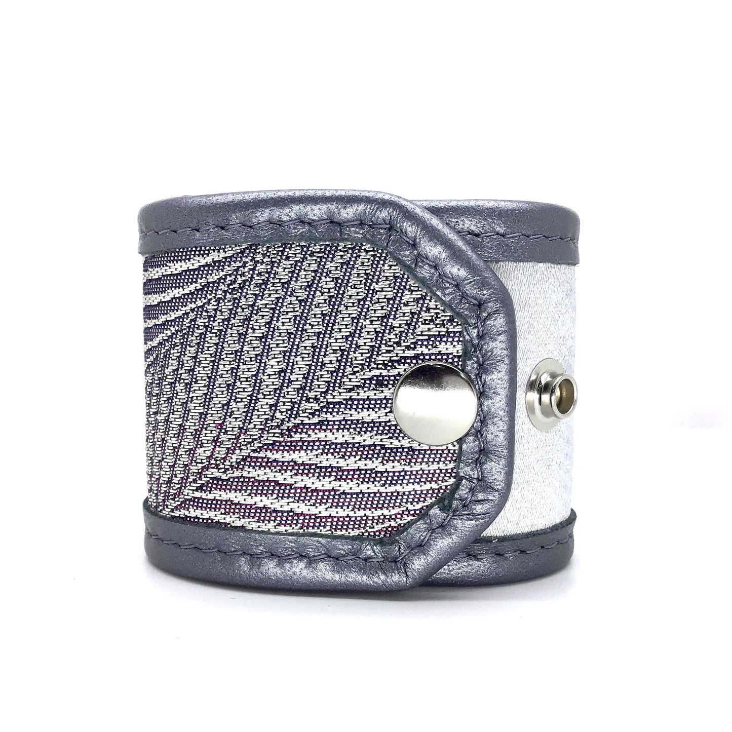 Abi-K Cuff ‘Pastel Peacock’ 2/2