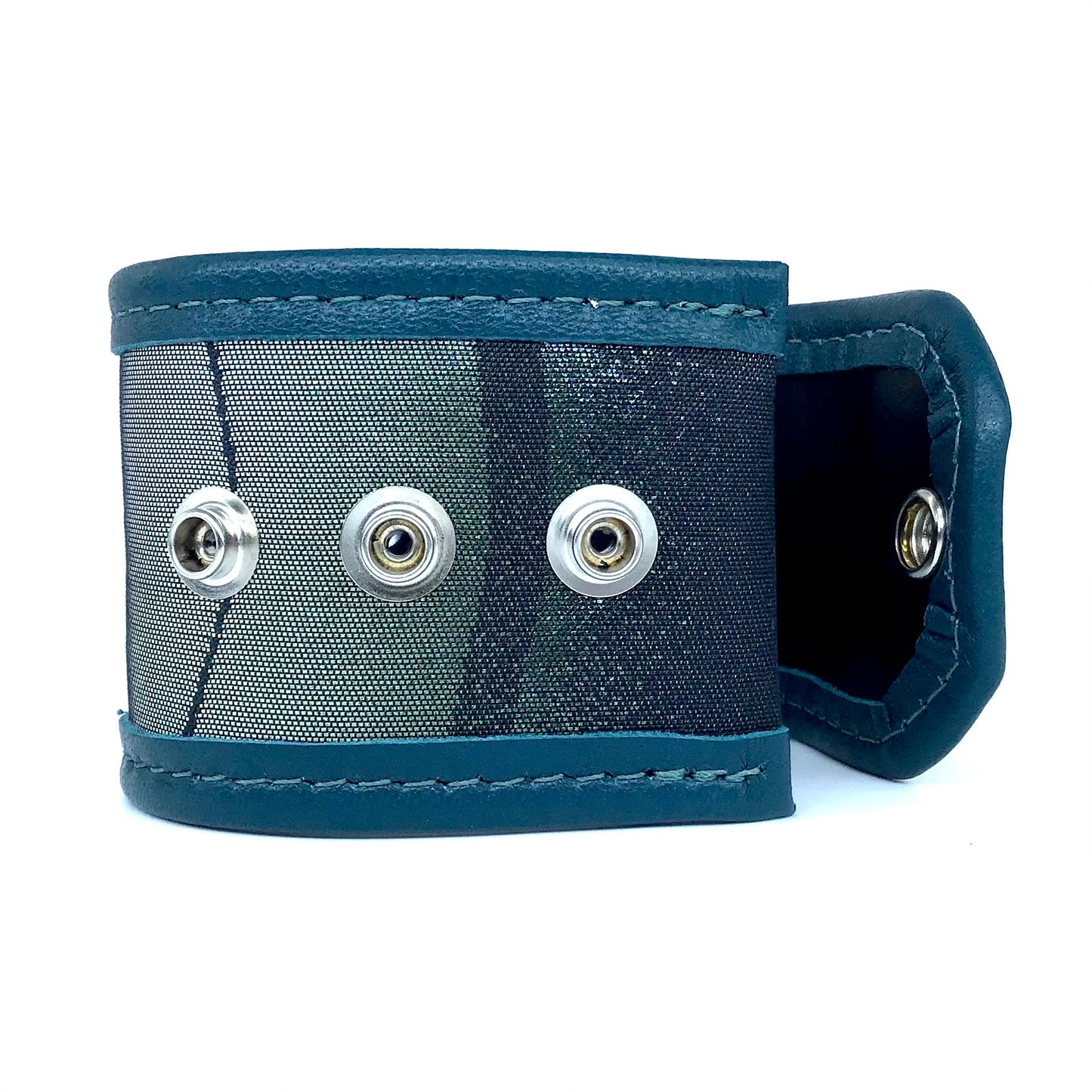 Abi-K Cuff ‘Blue Teal Garden’ 1/2