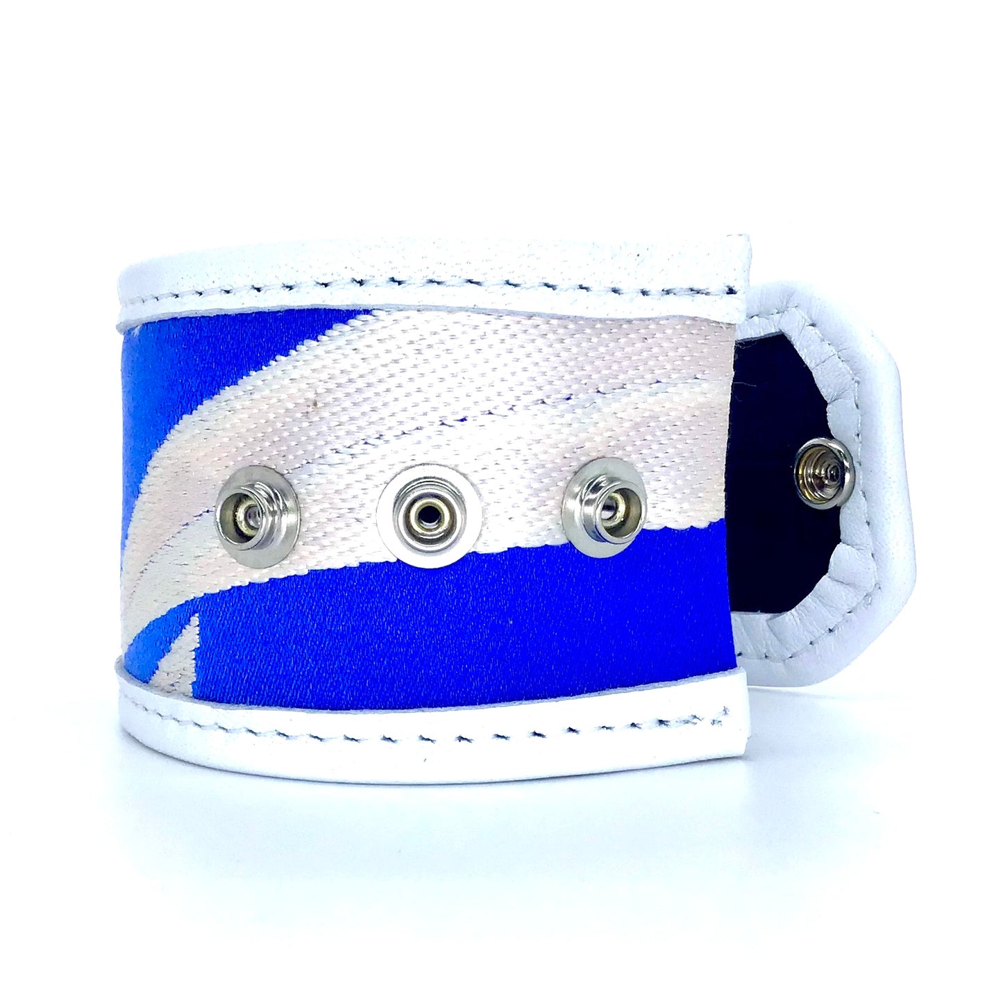 Abi-K Cuff ‘That Blue!’ 2/2