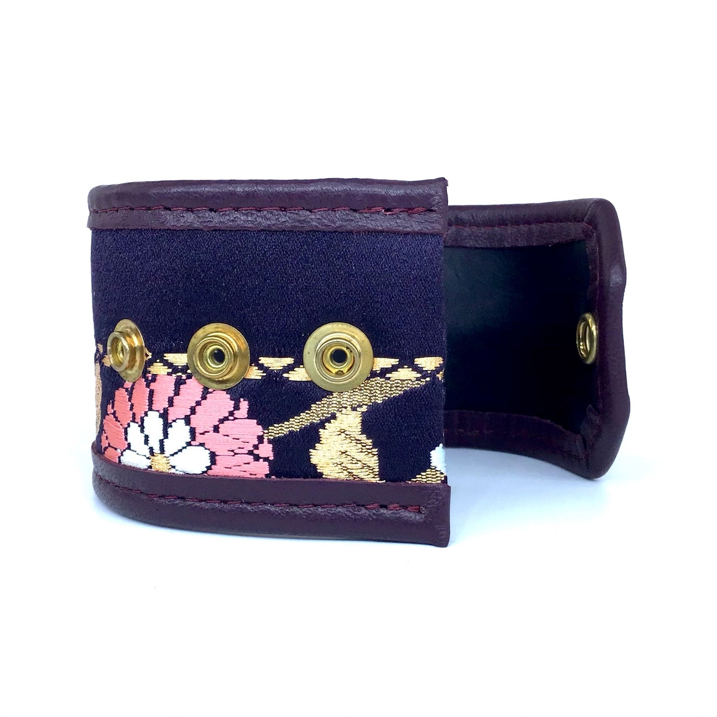 Abi-K Cuff ‘Aubergine Retro’ 3/3