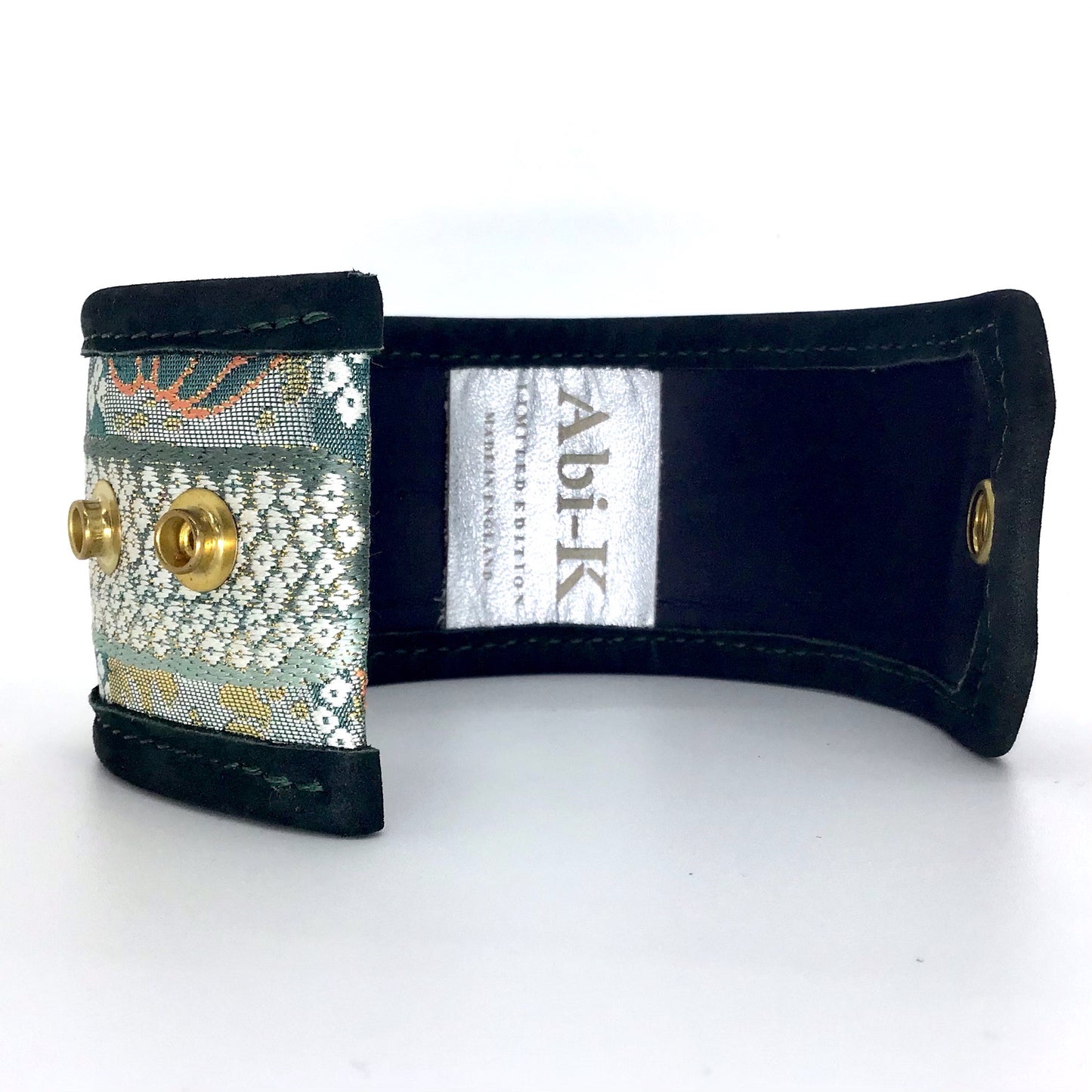 Abi-K Cuff ‘Golden Green Swirl’ 2/2