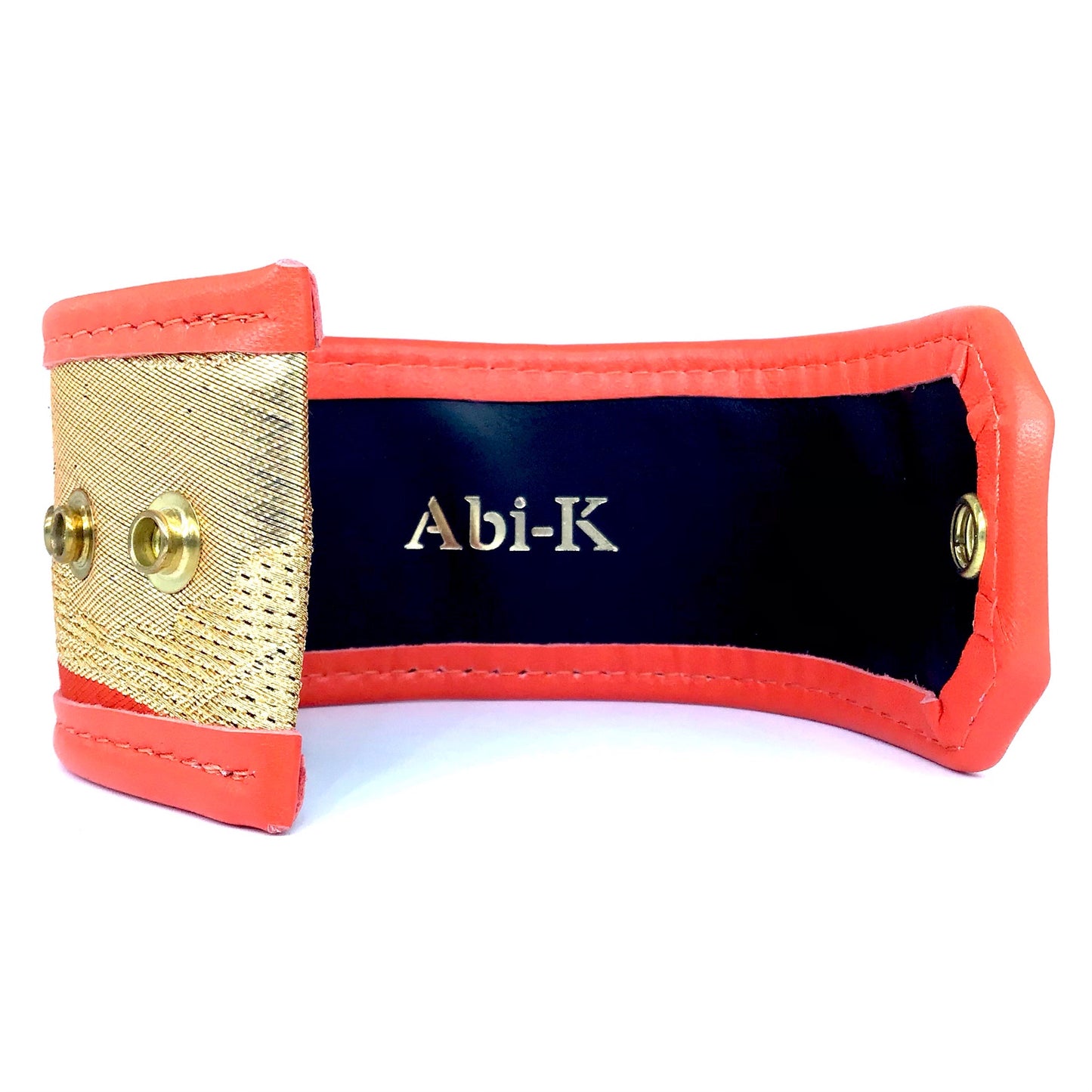 Abi-K Cuff ‘Hollywood Beauty’ 2/2