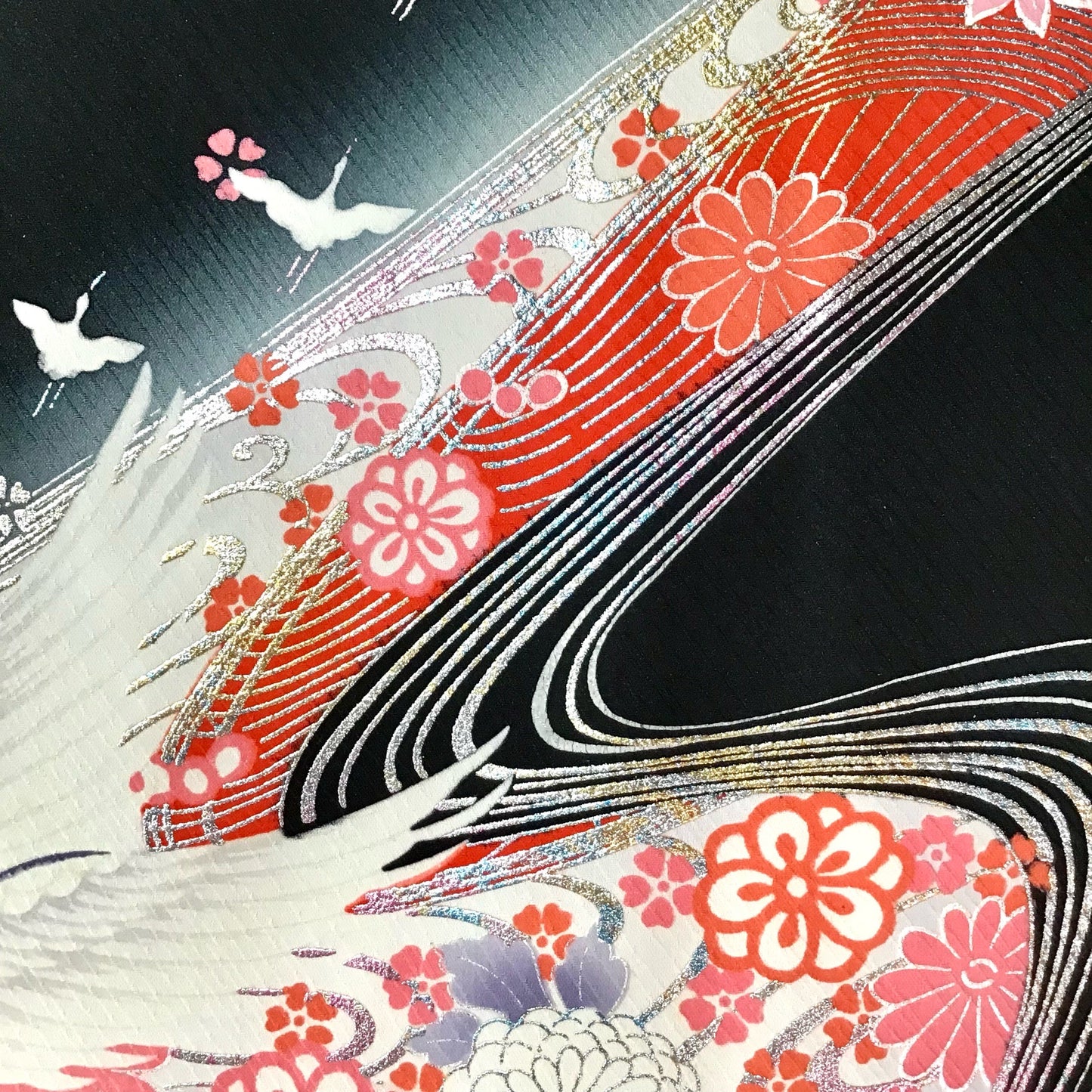 Vintage Furisode Kimono ‘Black & Pink With Silver Cranes’