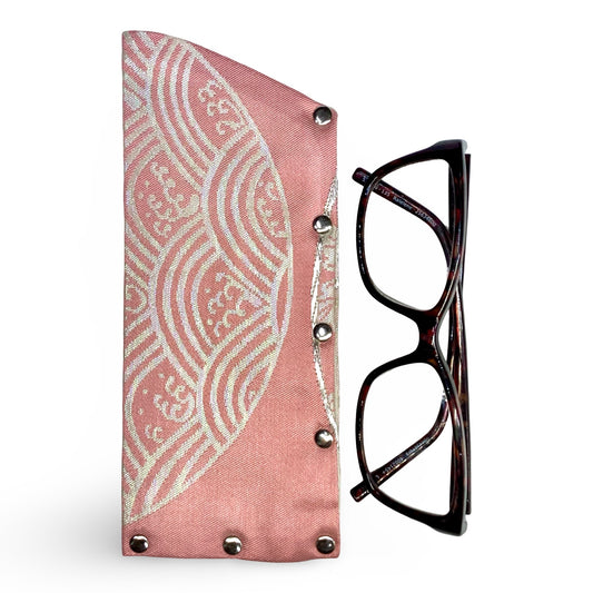 Glasses Case ‘Peach Iridescence’