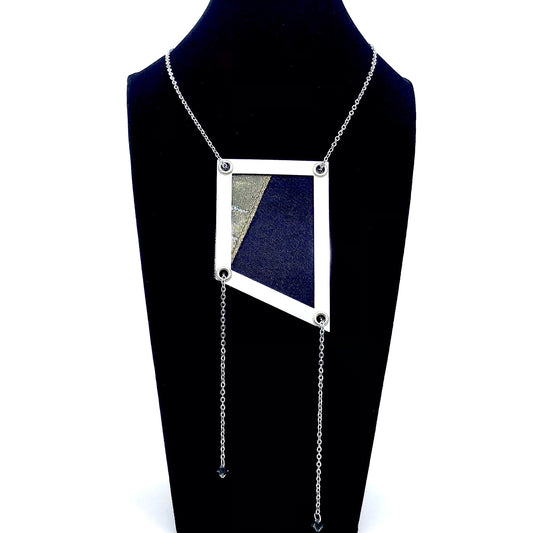 Abi-K Statement Necklace ‘Simple Navy Fans’ 2/2