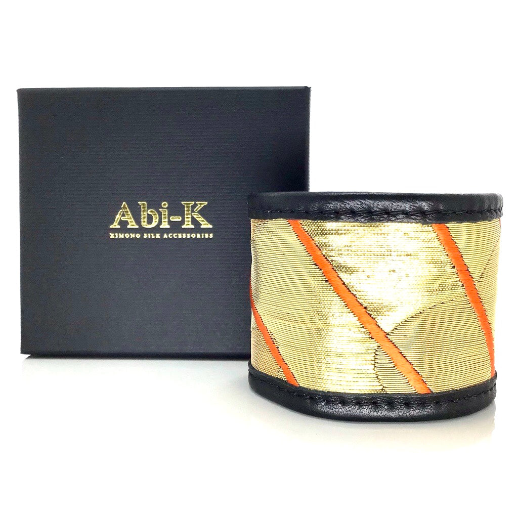 Abi-K Cuff ’Golden Fans’ 2/3