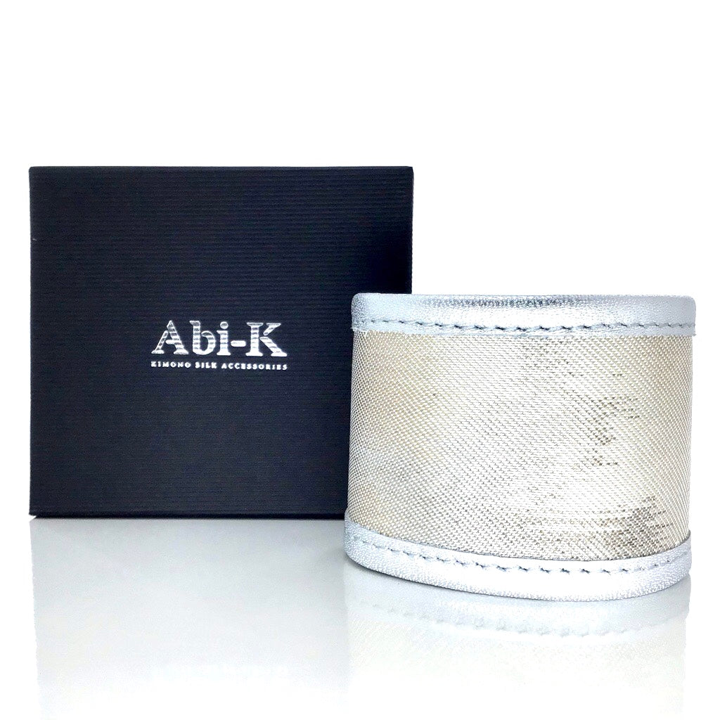 Abi-K Cuff ’Simple Silver’