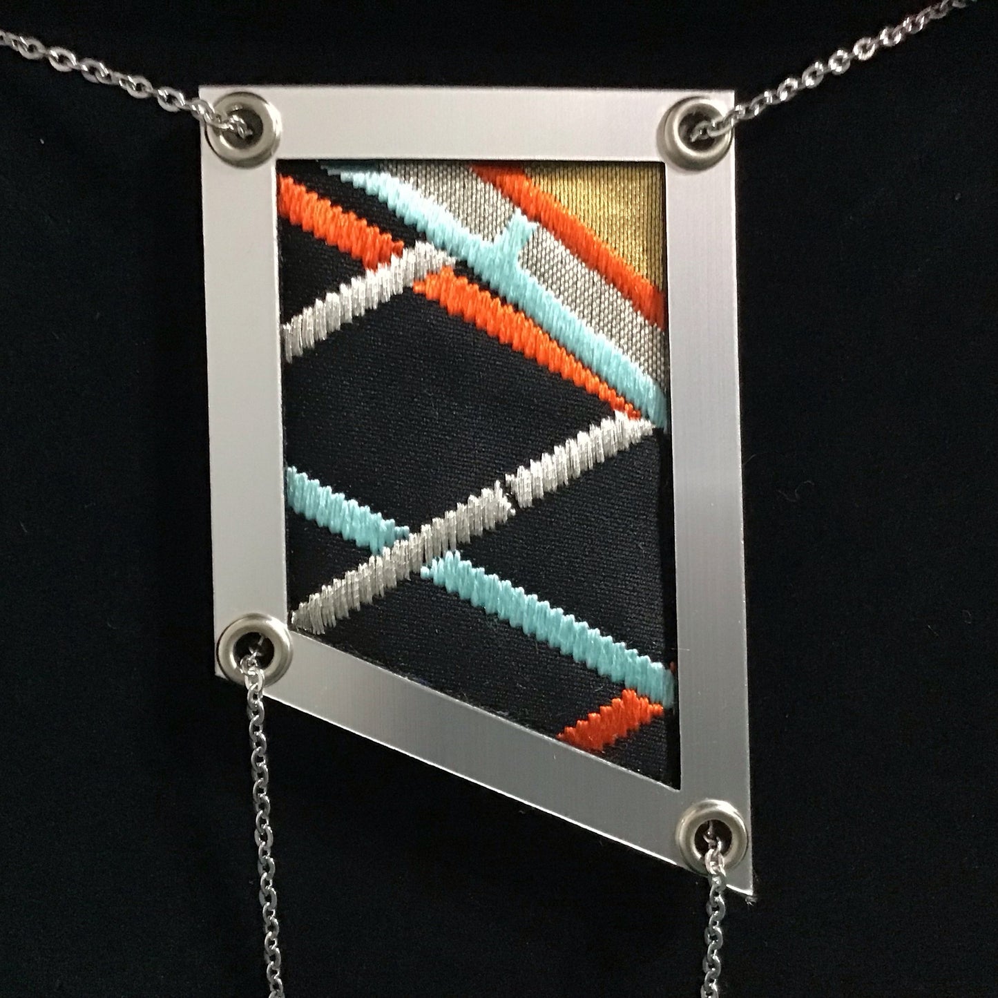 Abi-K Statement Necklace ‘Kaleidoscope’ 2/2