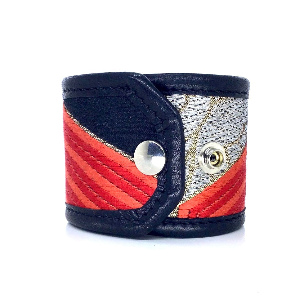 Abi-K Cuff ’Red Stripe’