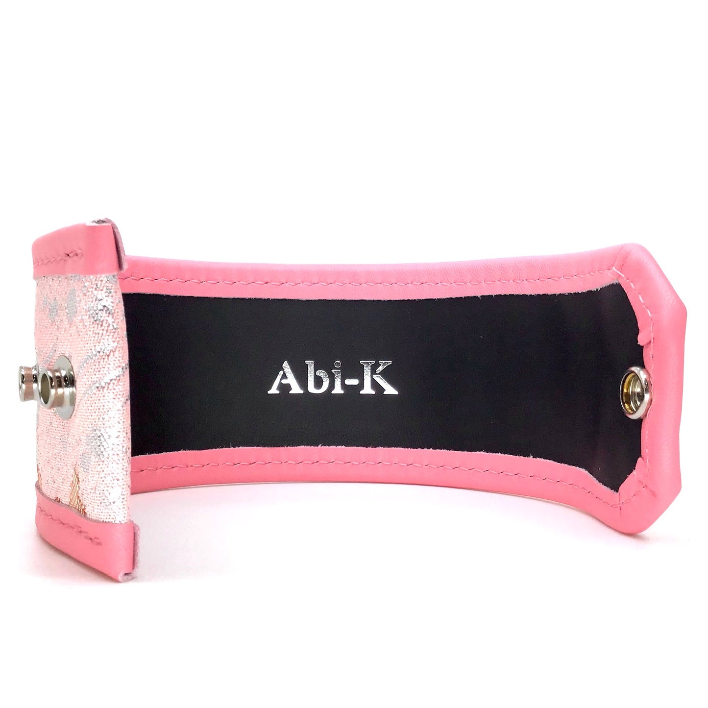 Abi-K Cuff ‘Pastel Cranes’ 2/2
